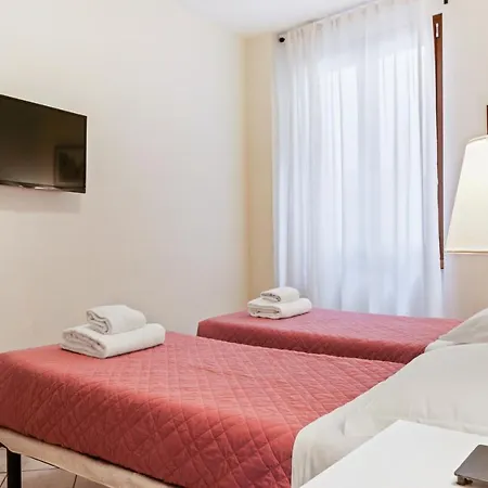 Guesthost - Borgo Pinti Cozy Flat * 피렌체